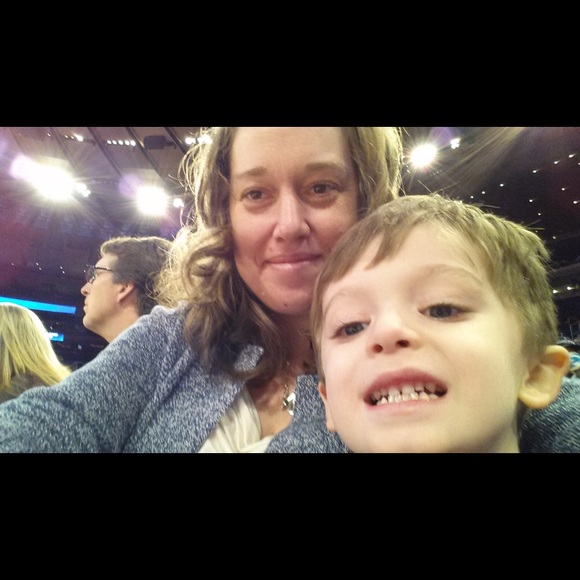 Meet your Posher, Sarah - Picture 2 of 5